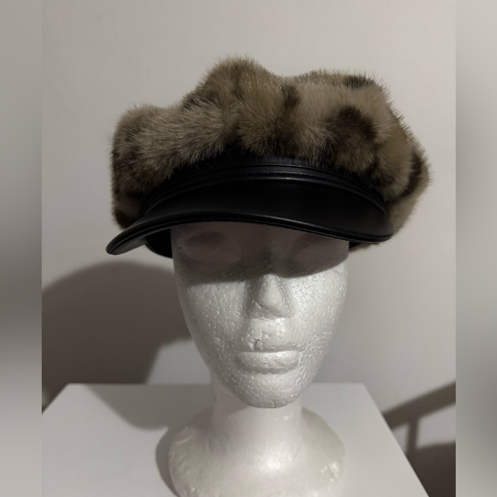 House of Harlow 1960 leopard  Hat in faux fur New